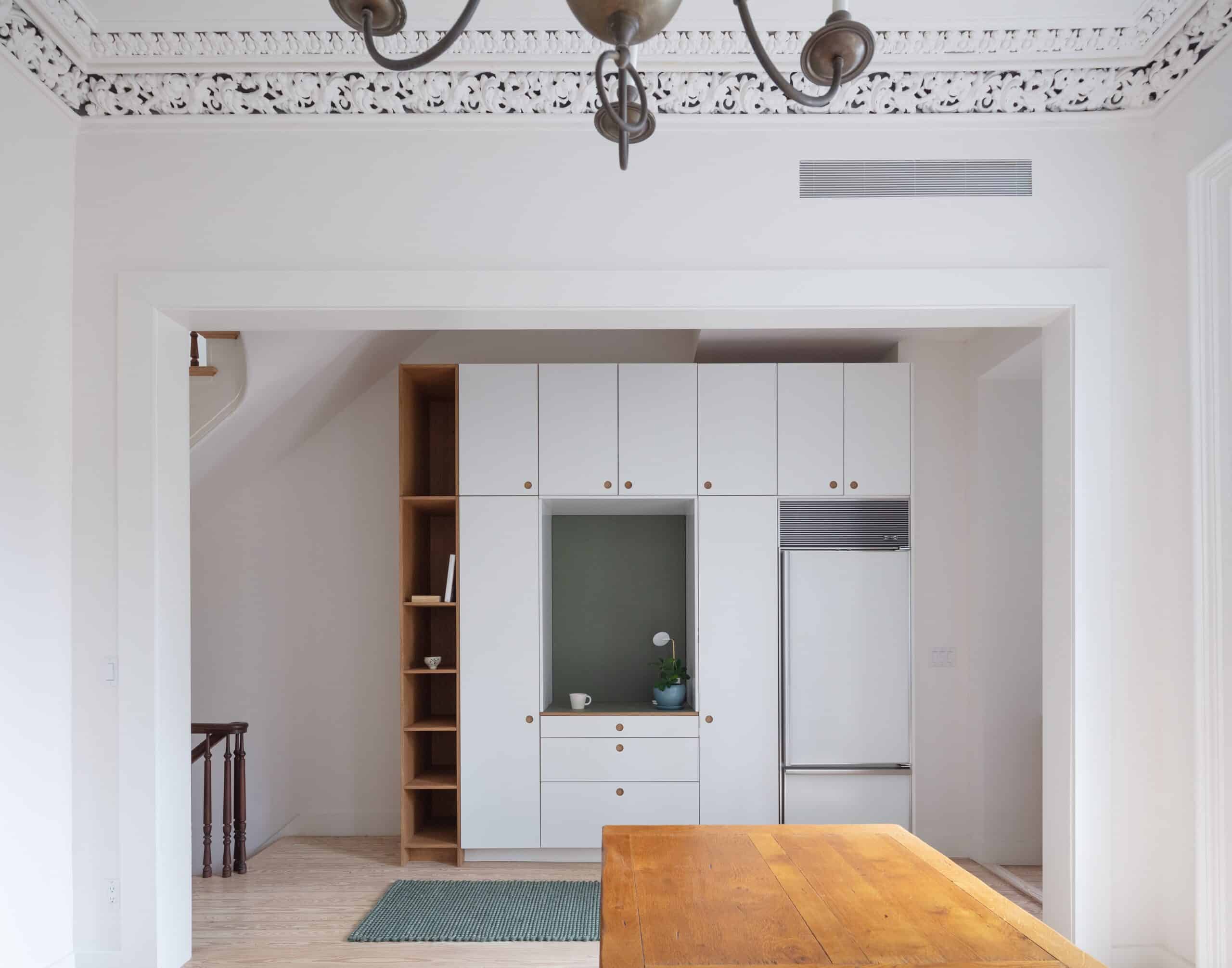 DINING ROOM VIEW TO REAR HALL