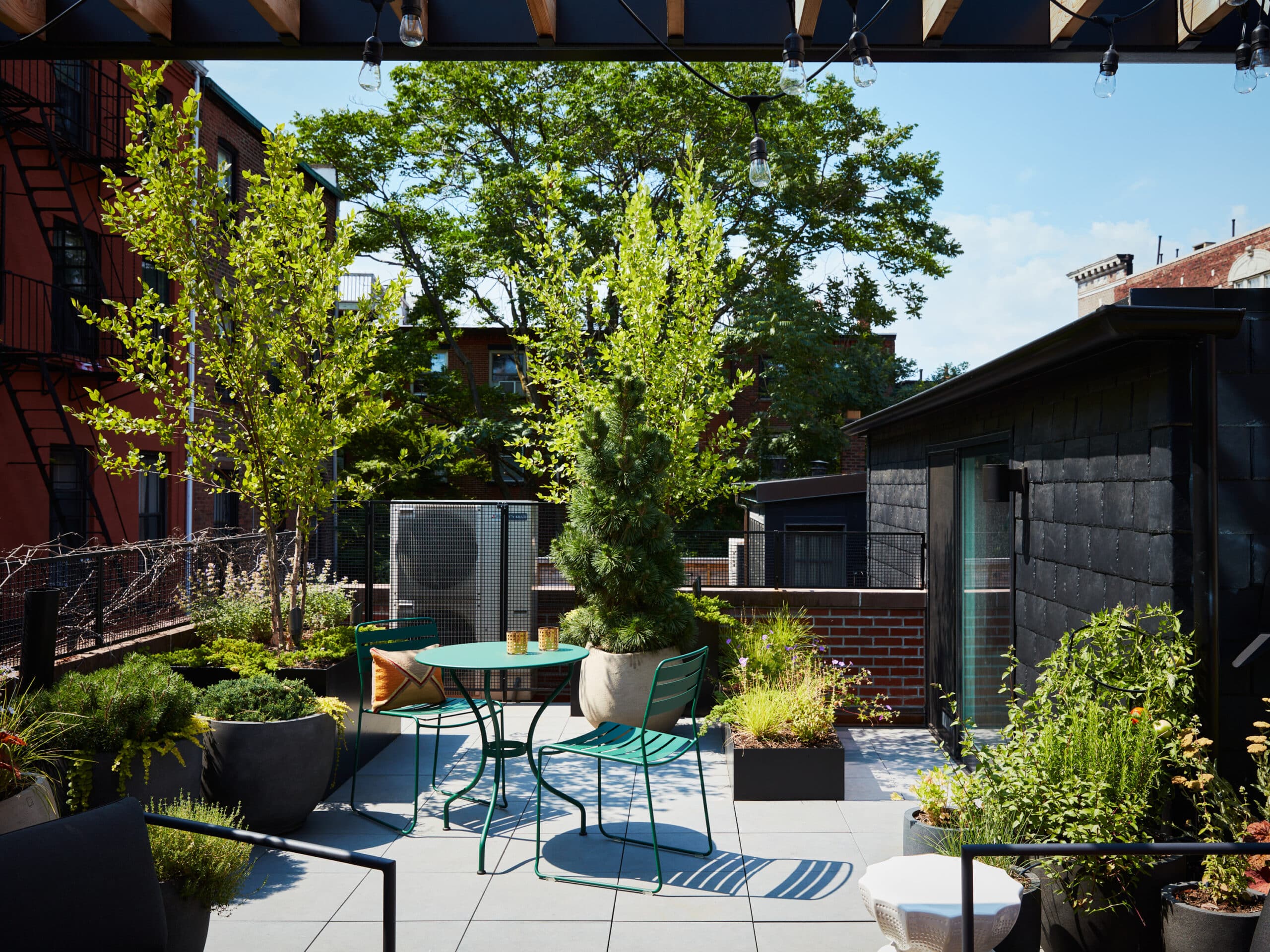 ROOF DECK